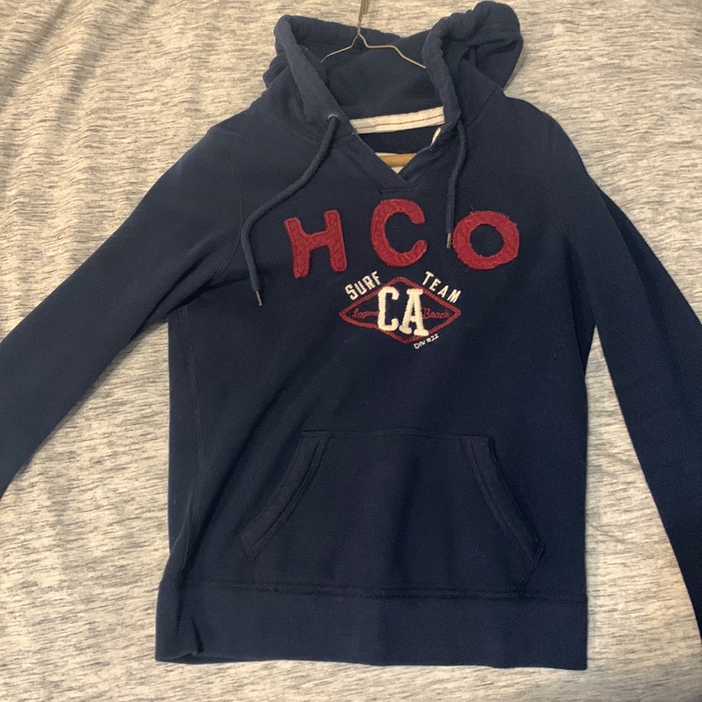 Comfy Hollister hoodie